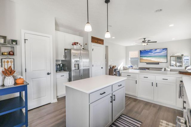 2725 Carmie Drive, Blacklick, OH 43004