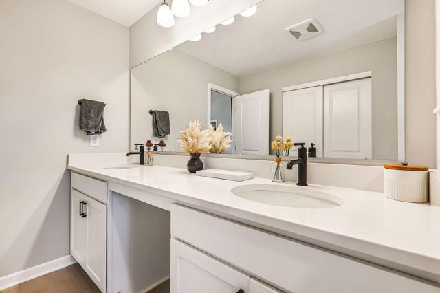 2725 Carmie Drive, Blacklick, OH 43004