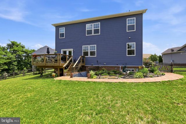 113 DIVOT CT, Front Royal, VA 22630