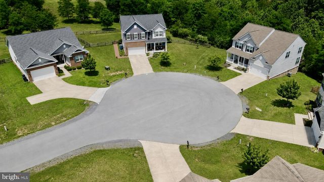 113 DIVOT CT, Front Royal, VA 22630