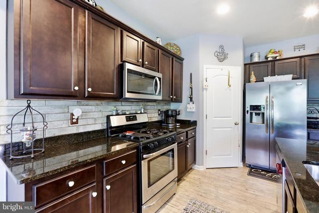 113 DIVOT CT, Front Royal, VA 22630