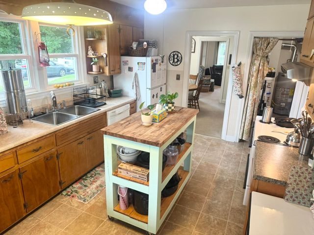 1122 Ralston Avenue, Barboursville, WV 25504