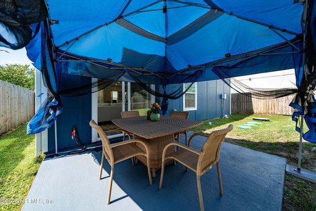 12737 OLD ST AUGUSTINE Road, Jacksonville, FL 32258