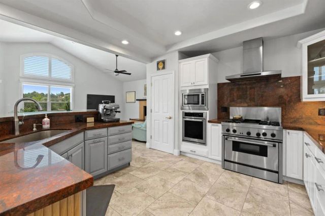 12711 Big Bend Way, Valley Center, CA 92082