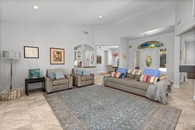 12711 Big Bend Way, Valley Center, CA 92082