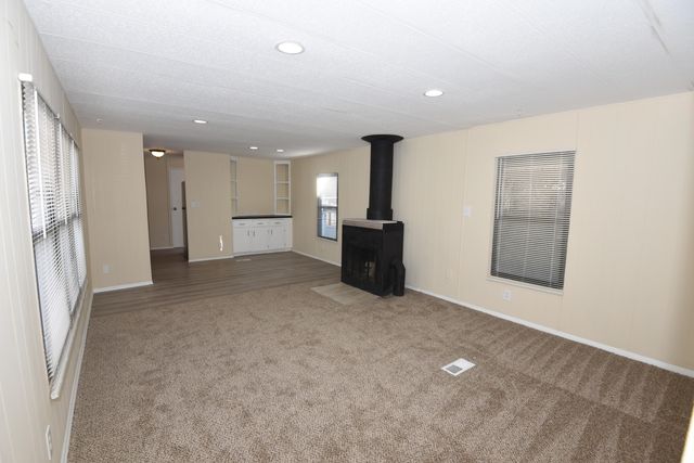 1048 Maverick Lane SE, Albuquerque, NM 87123