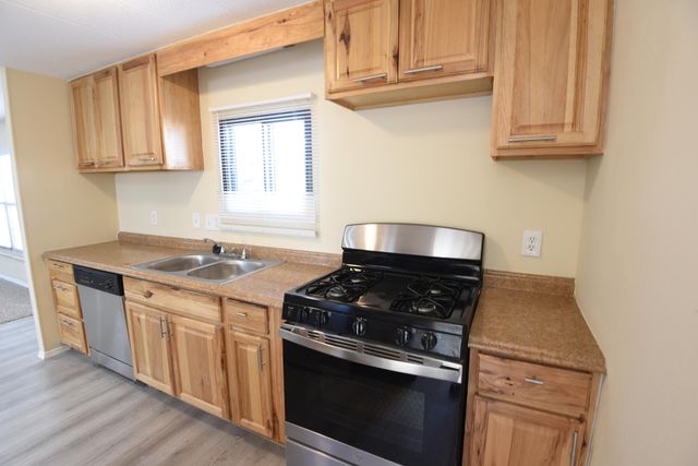 1048 Maverick Lane SE, Albuquerque, NM 87123