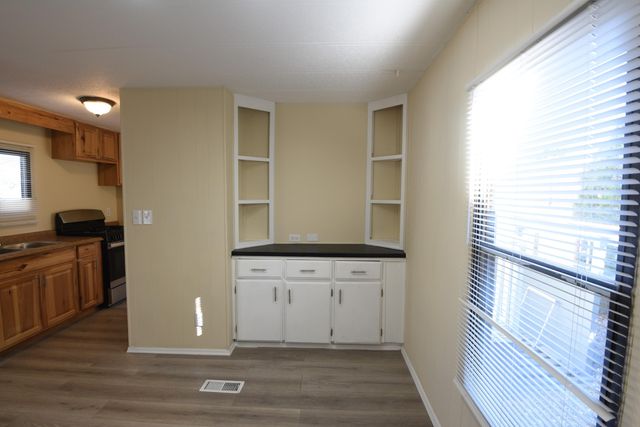 1048 Maverick Lane SE, Albuquerque, NM 87123