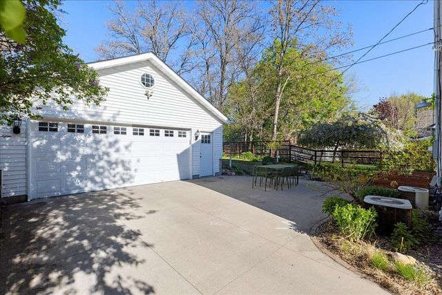 4722 Upton Avenue S, Minneapolis, MN 55410