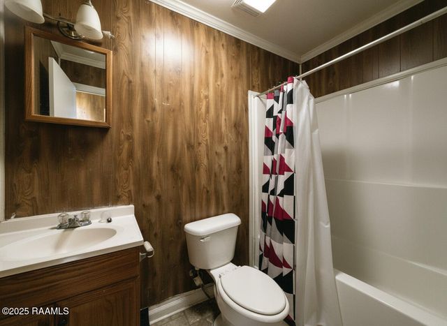 125 Sternberg Drive, Lafayette, LA 70506