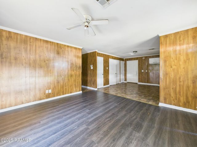 125 Sternberg Drive, Lafayette, LA 70506