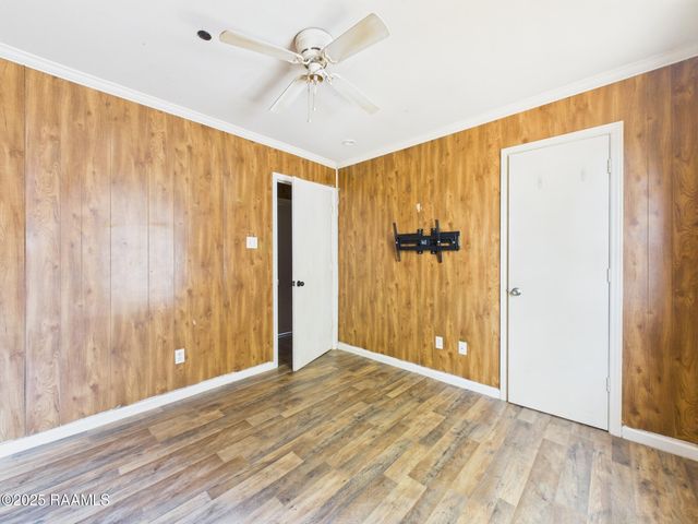 125 Sternberg Drive, Lafayette, LA 70506