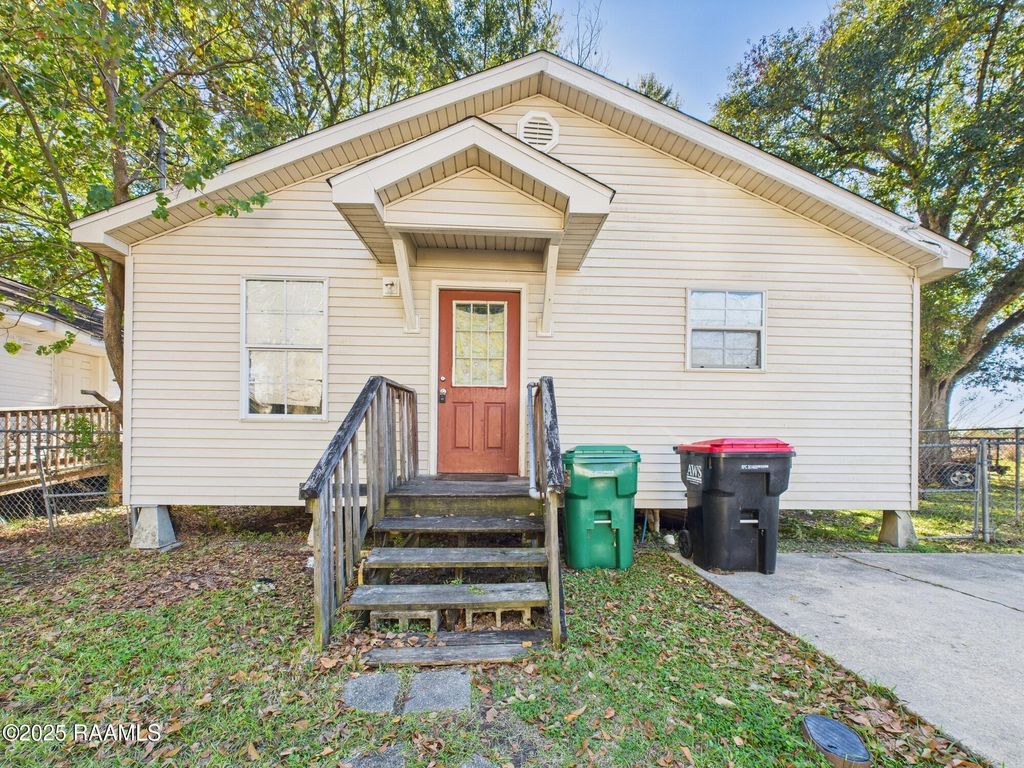 125 Sternberg Drive, Lafayette, LA 70506