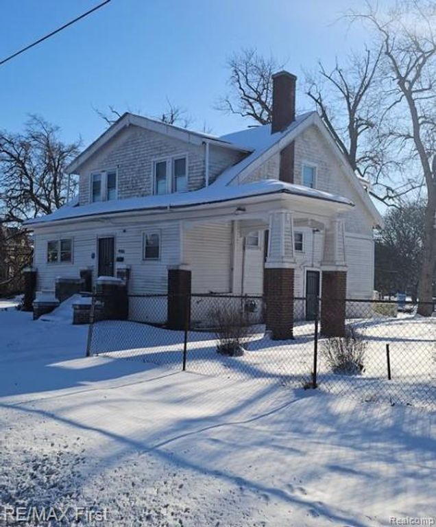 9755 Nardin Drive, Detroit, MI 48204