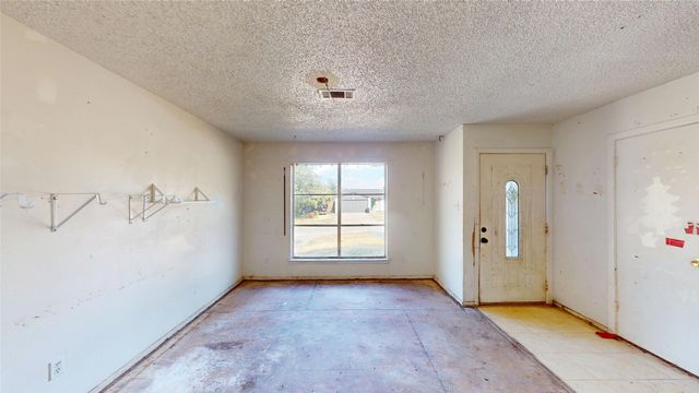 1923 Spiceberry Lane, Mesquite, TX 75149