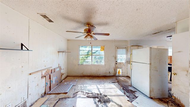 1923 Spiceberry Lane, Mesquite, TX 75149