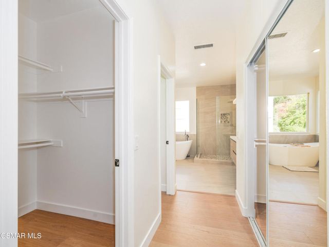 185 Laurel Wood Court, Simi Valley, CA 93065