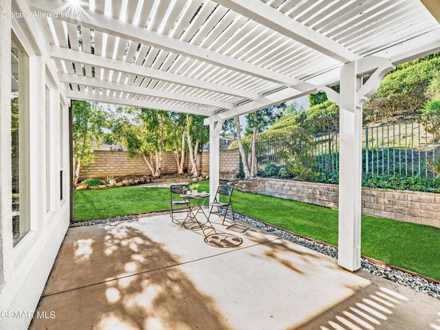185 Laurel Wood Court, Simi Valley, CA 93065