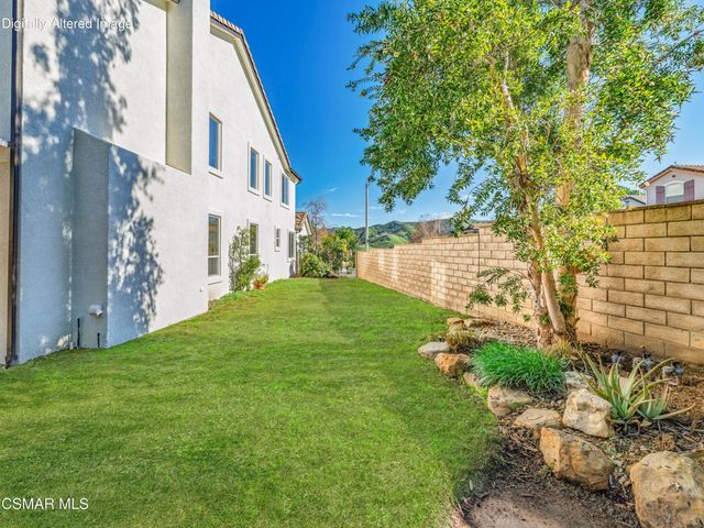 185 Laurel Wood Court, Simi Valley, CA 93065