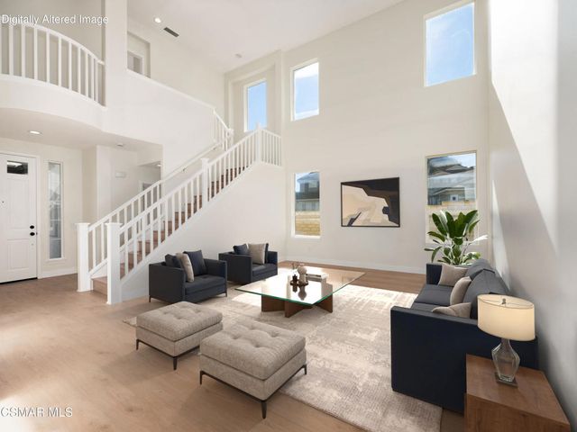 185 Laurel Wood Court, Simi Valley, CA 93065