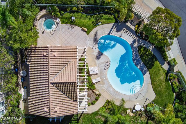 185 Laurel Wood Court, Simi Valley, CA 93065