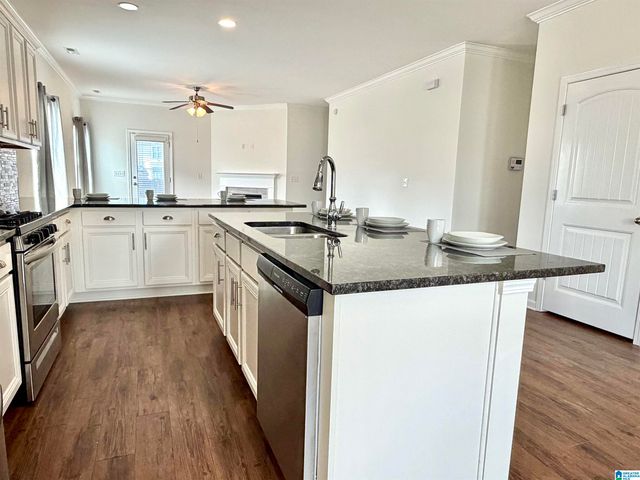 6563 NEWBRIDGE DRIVE, Bessemer, AL 35022