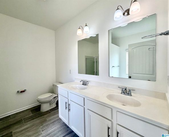 6563 NEWBRIDGE DRIVE, Bessemer, AL 35022