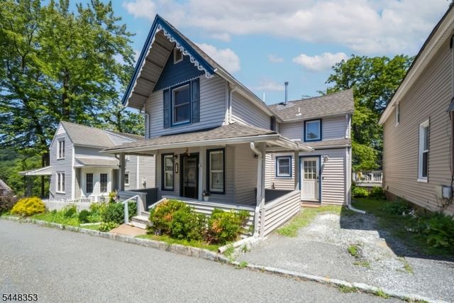 33 Asbury Pl, Parsippany-troy Hills Twp., NJ 07878