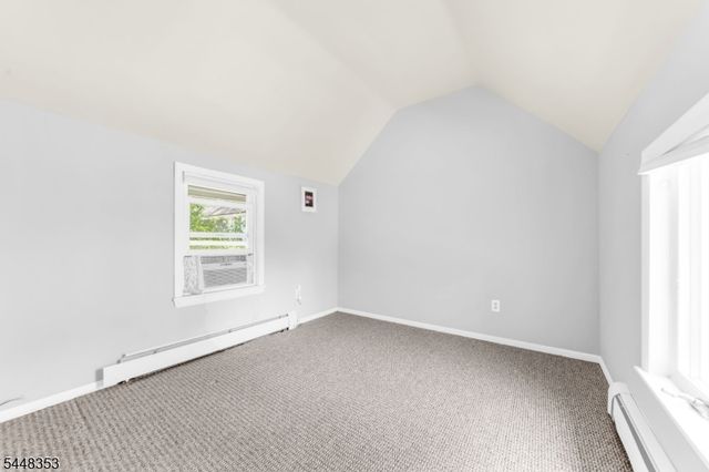 33 Asbury Pl, Parsippany-troy Hills Twp., NJ 07878