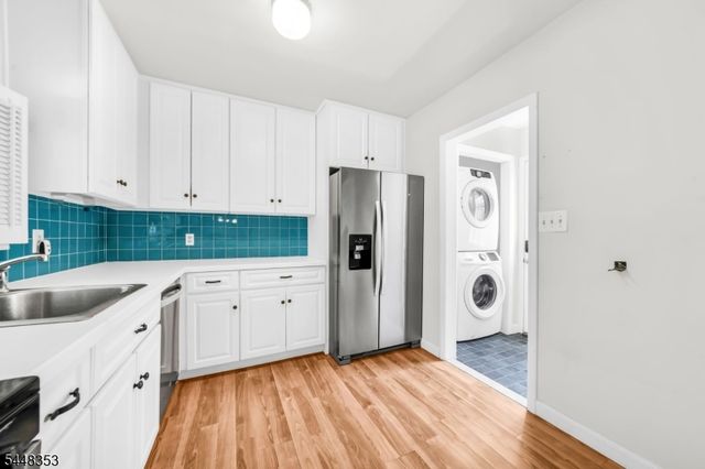 33 Asbury Pl, Parsippany-troy Hills Twp., NJ 07878