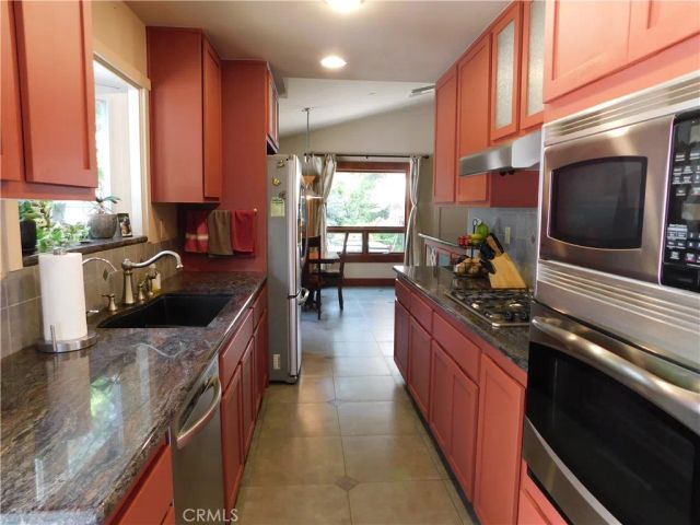 36976 SYCAMORE Drive, Mountain Home Village, CA 92359