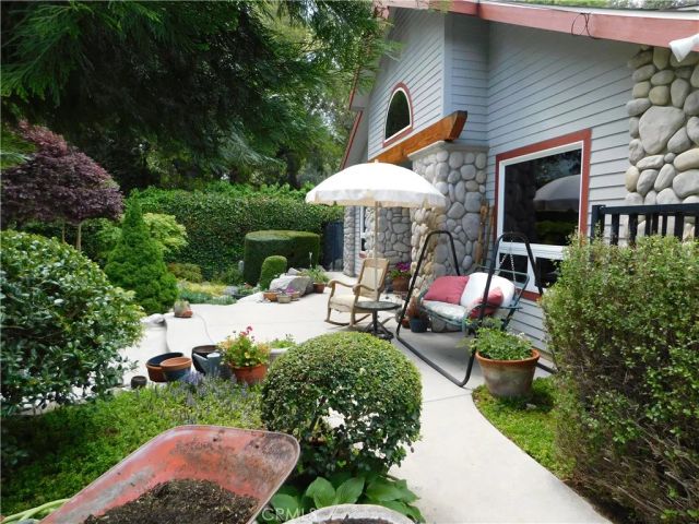 36976 SYCAMORE Drive, Mountain Home Village, CA 92359
