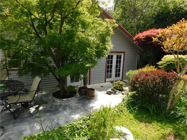 36976 SYCAMORE Drive, Mountain Home Village, CA 92359
