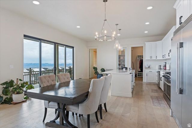 1013 W SEASONS VIEW CT, Lehi, UT 84043