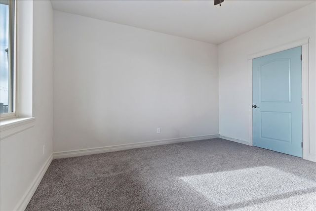 1013 W SEASONS VIEW CT, Lehi, UT 84043