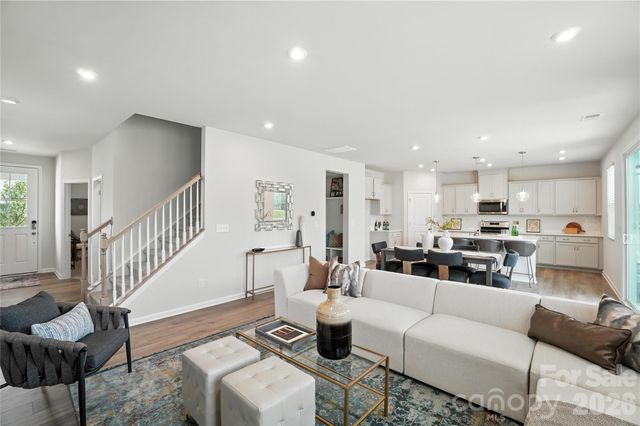 2712 Phoenix Court, Gastonia, NC 28052