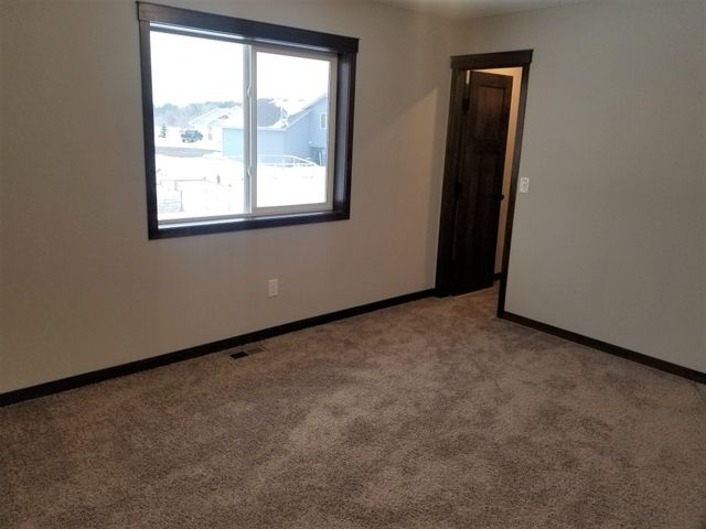 13025 11th Avenue S, Zimmerman, MN 55398