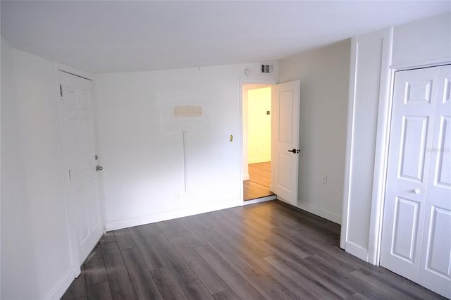 212 W HIAWATHA STREET, Tampa, FL 33604