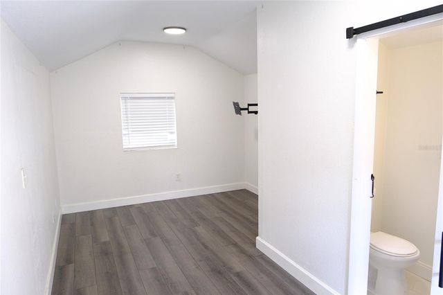 212 W HIAWATHA STREET, Tampa, FL 33604