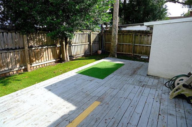 212 W HIAWATHA STREET, Tampa, FL 33604