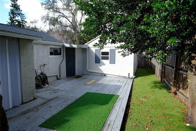 212 W HIAWATHA STREET, Tampa, FL 33604