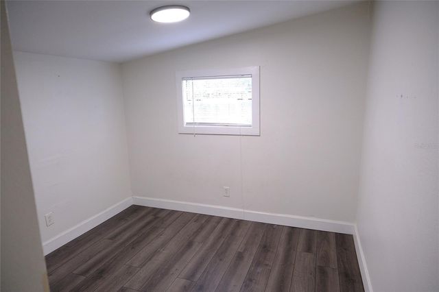 212 W HIAWATHA STREET, Tampa, FL 33604