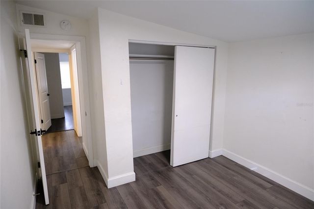 212 W HIAWATHA STREET, Tampa, FL 33604