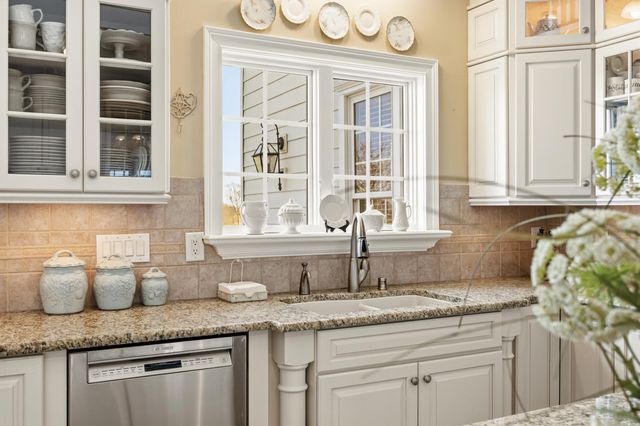 208 Craig Lane, Georgetown, KY 40324