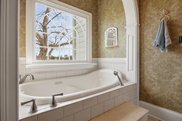 208 Craig Lane, Georgetown, KY 40324