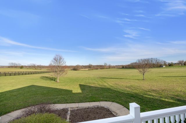 208 Craig Lane, Georgetown, KY 40324