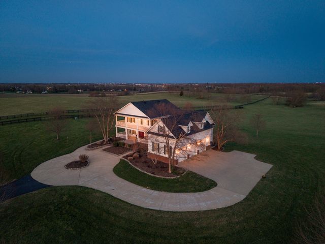 208 Craig Lane, Georgetown, KY 40324