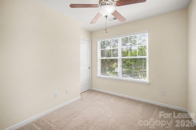 13809 Singleleaf Lane, Charlotte, NC 28278