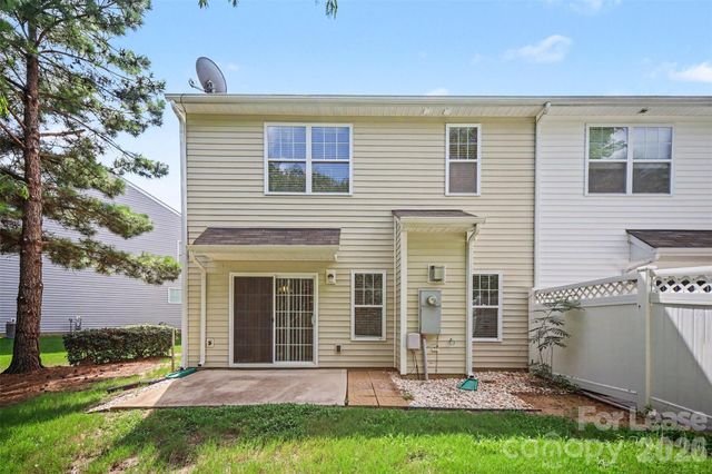 13809 Singleleaf Lane, Charlotte, NC 28278