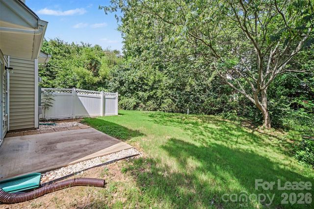 13809 Singleleaf Lane, Charlotte, NC 28278